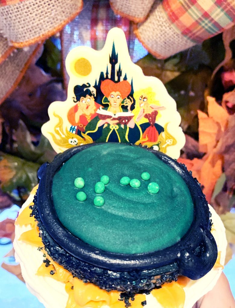 Hocus Pocus Themed Cupcake at Walt Disney World for Halloween