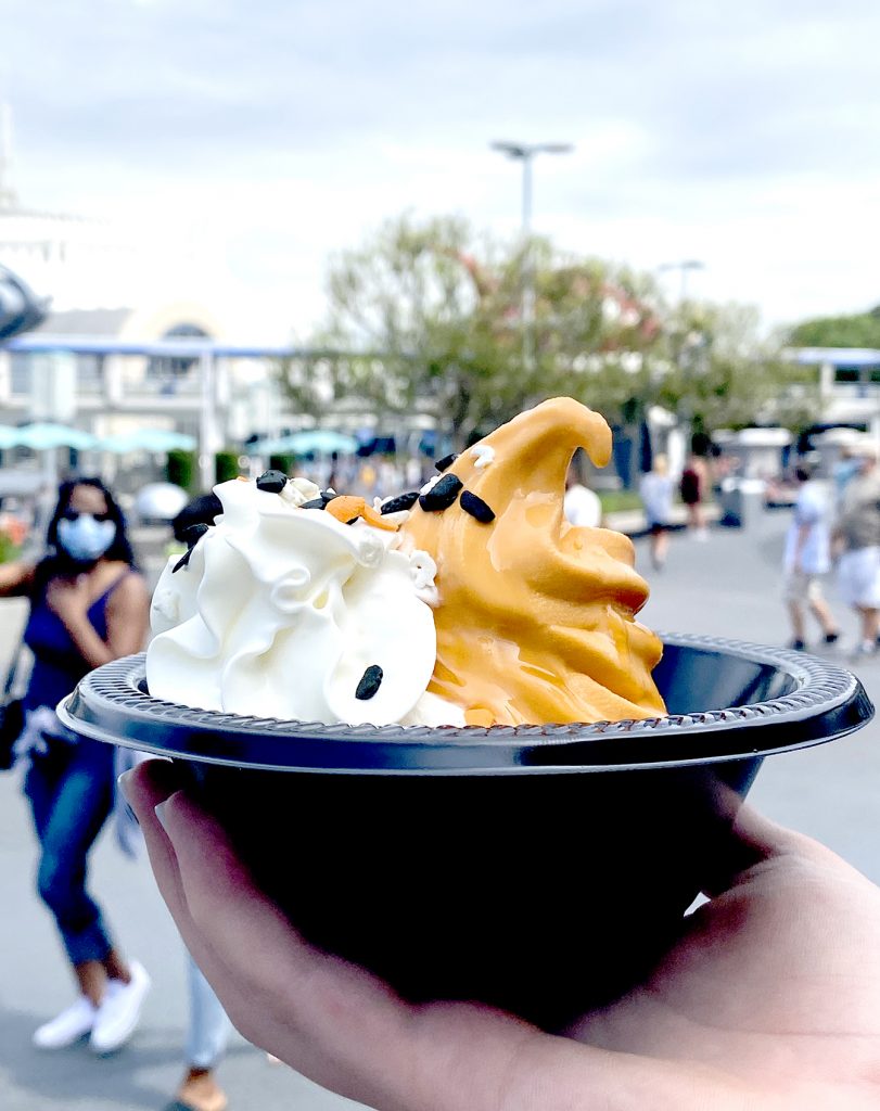 Pumpkin Ice Cream for Halloween at Walt Disney World Magic Kingdom